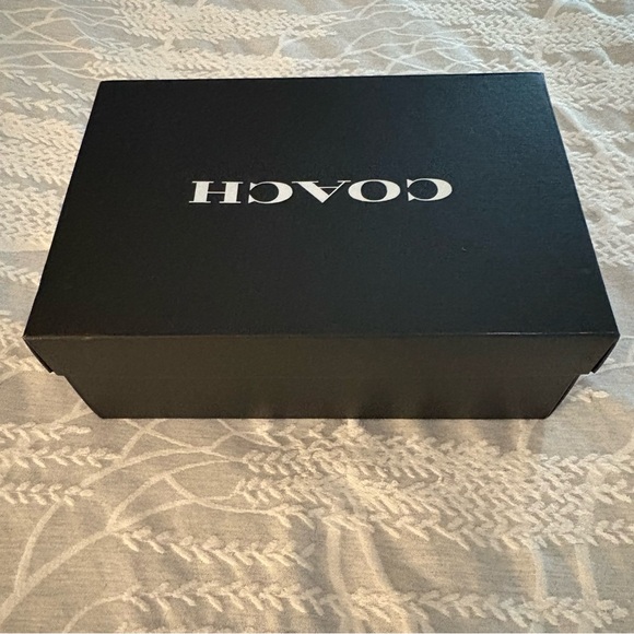 Coach Shoe Box Only - Picture 4 of 11